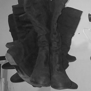 Black boots